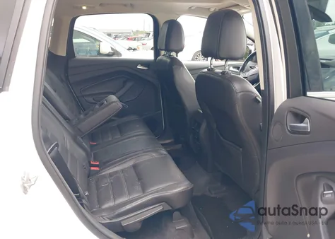 2017 Ford Escape Titanium из США, поврежденный, VIN 1FMCU9J96HUB13616